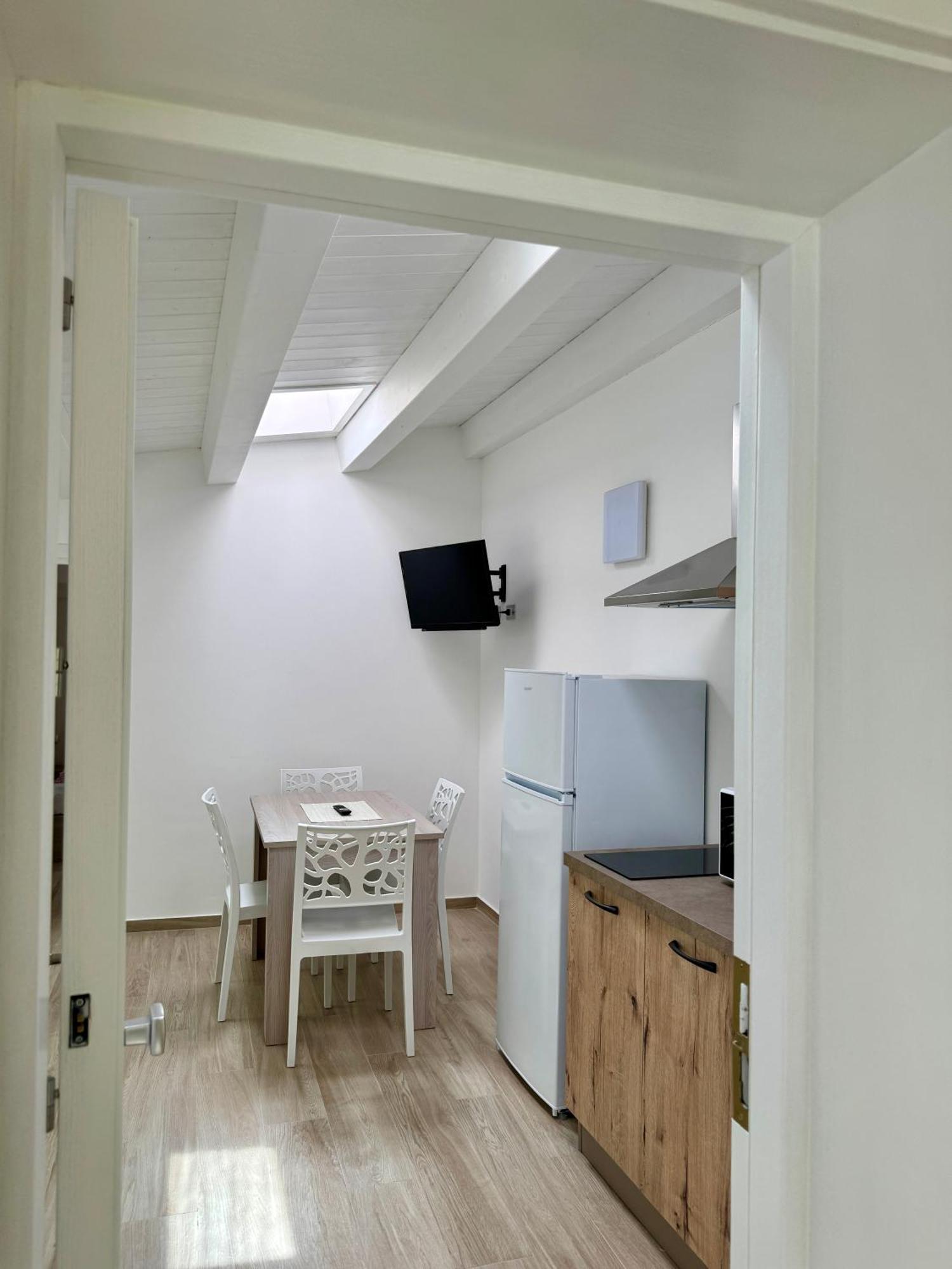 Terrasini Center Apartments Exteriér fotografie