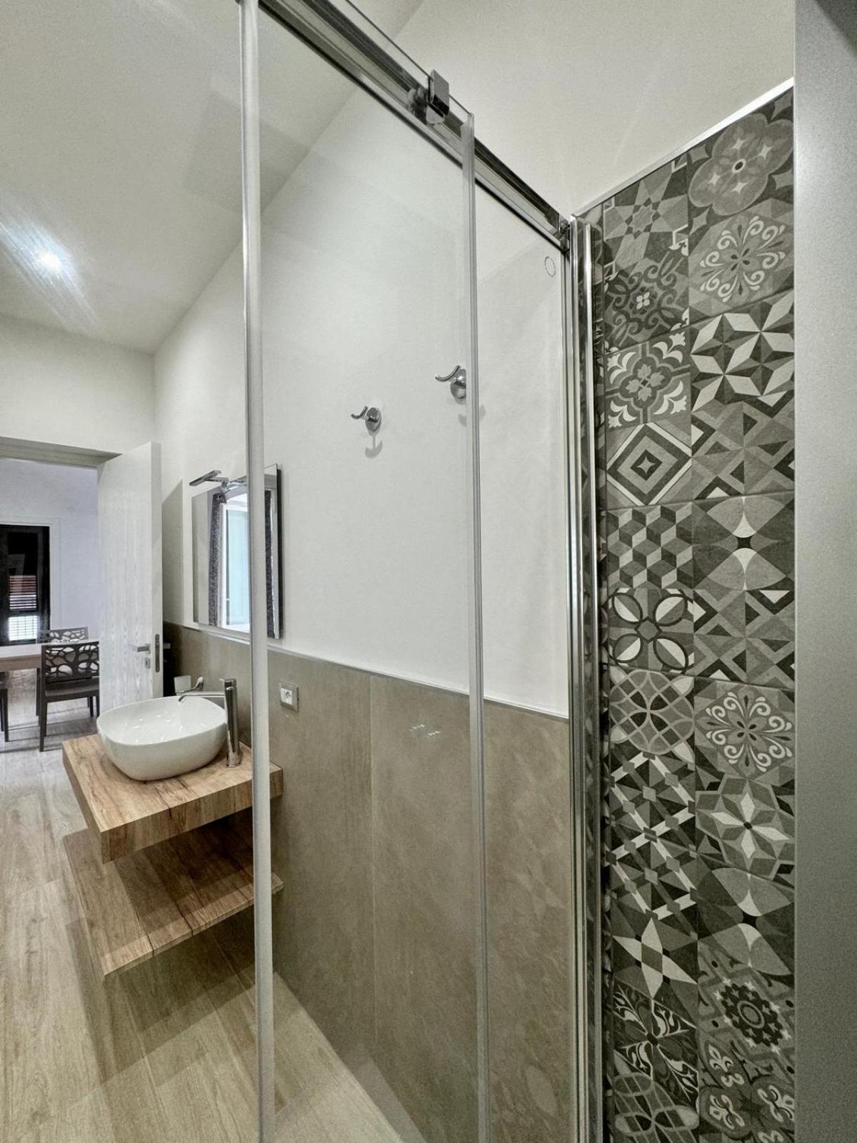 Terrasini Center Apartments Pokoj fotografie